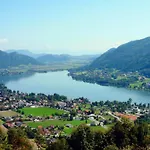 Simon Haus Kmb Seeappartement Am Ossiacher See, Hallenbad, Skiarena Gerlitzen * Tschoran