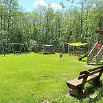 Simon Haus Kmb Seeappartement Am Ossiacher See, Hallenbad, Skiarena Gerlitzen * Tschoran