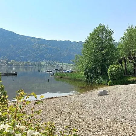 公寓 Simon Haus Kmb Seeappartement Am Ossiacher See, Hallenbad, Skiarena Gerlitzen *